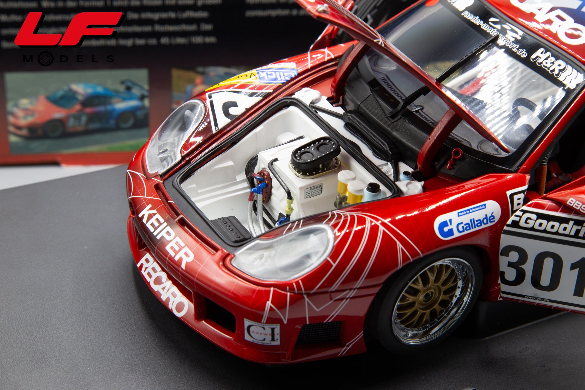 modellino porsche 911 gt3 rs recaro autoart 1:18 serbatoio