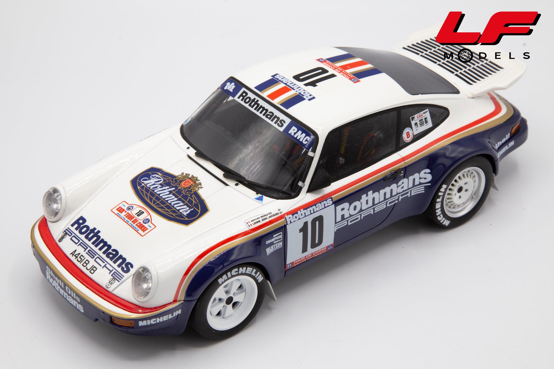 modellino porsche 911 sc rothmans 1:18 ottomobile frontale