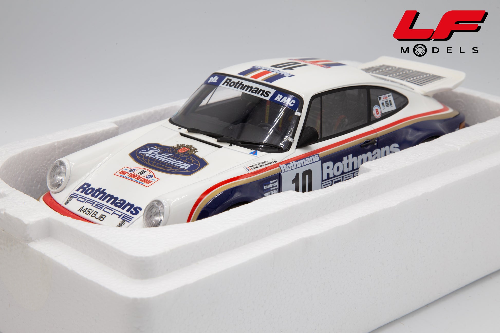 modellino porsche 911 sc rothmans 1:18 ottomobile imballo