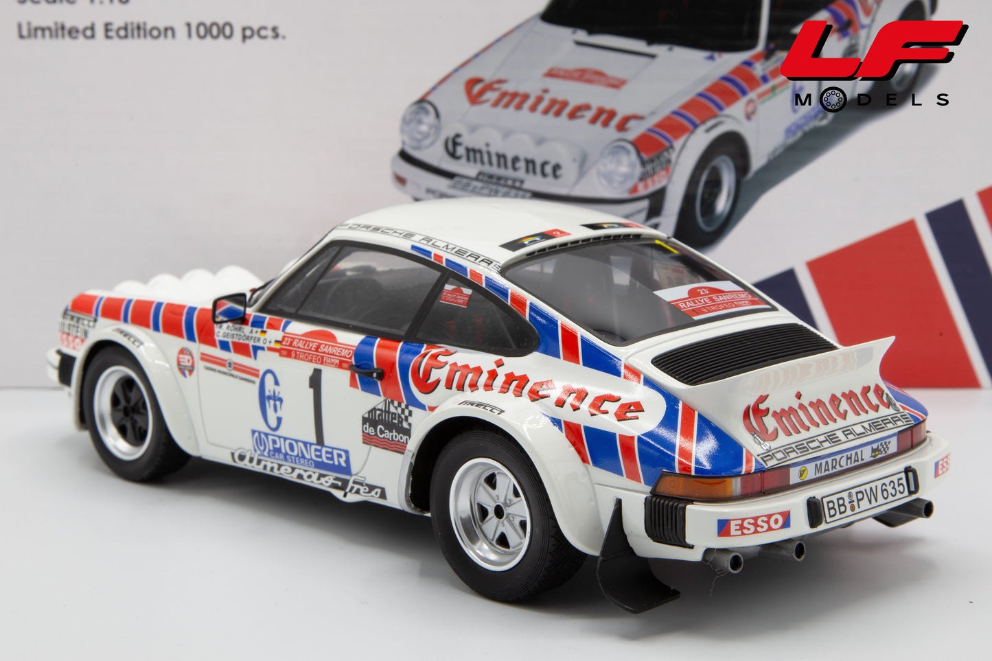 modellino porsche 911sc rally ottomobile 1:18 posteriore