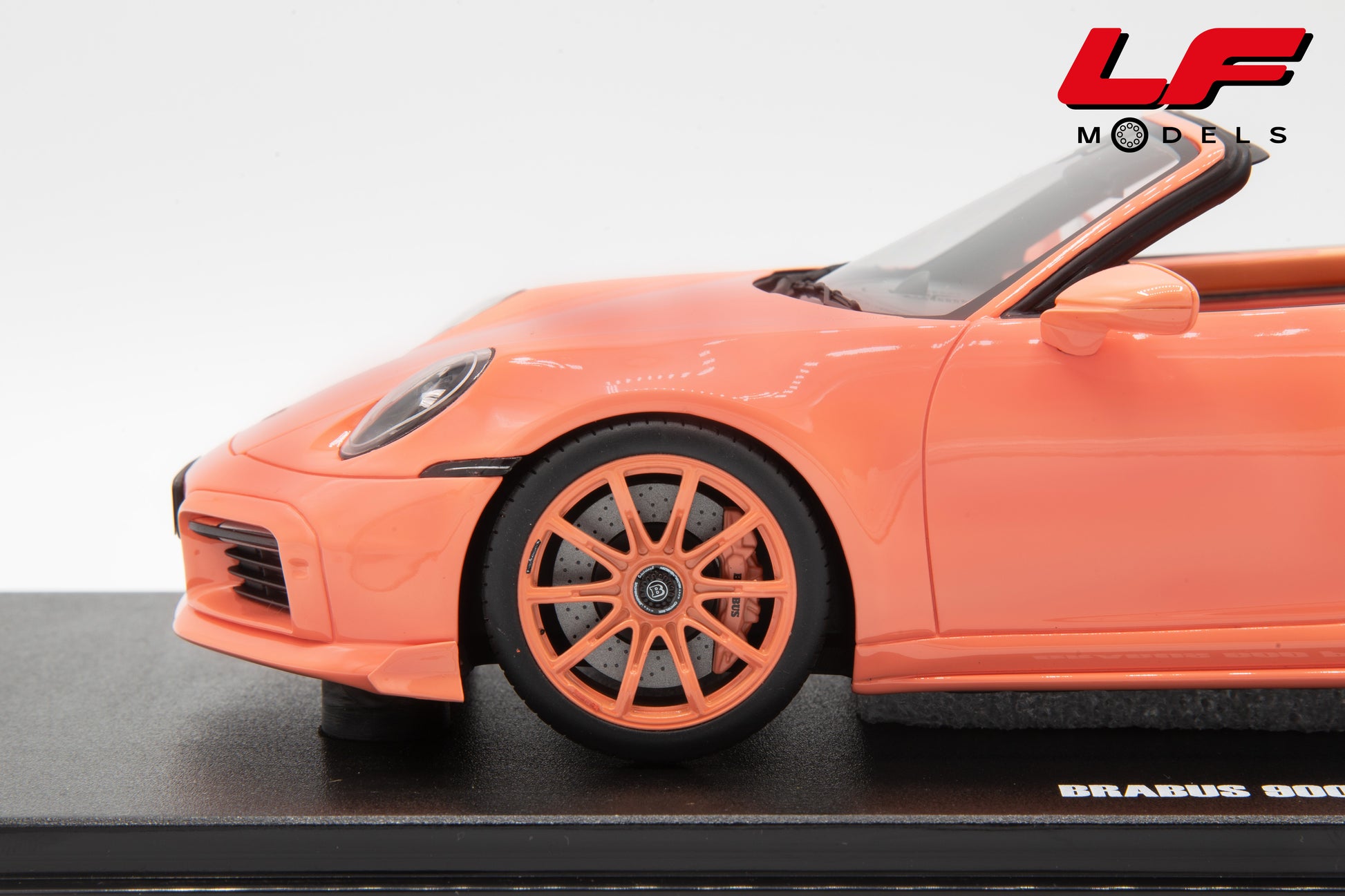 modellino porsche brabus 900 gt spirit 1:!8 cerchio