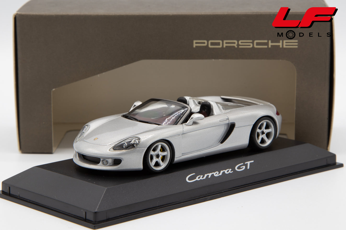 modellino porsche carrera minichamps 1:43 frontale