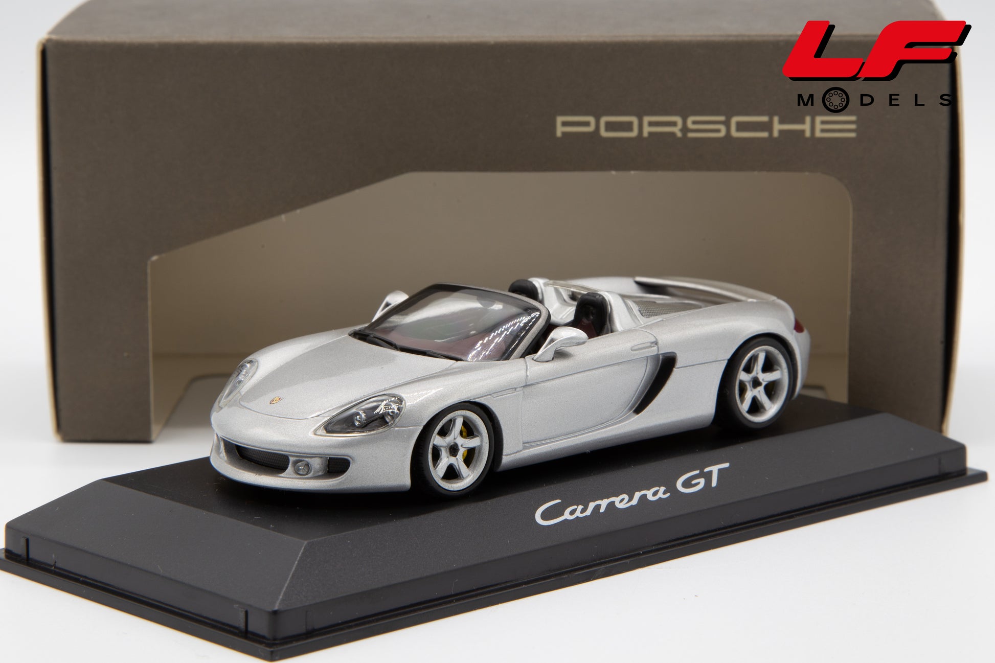 modellino porsche carrera minichamps 1:43 frontale