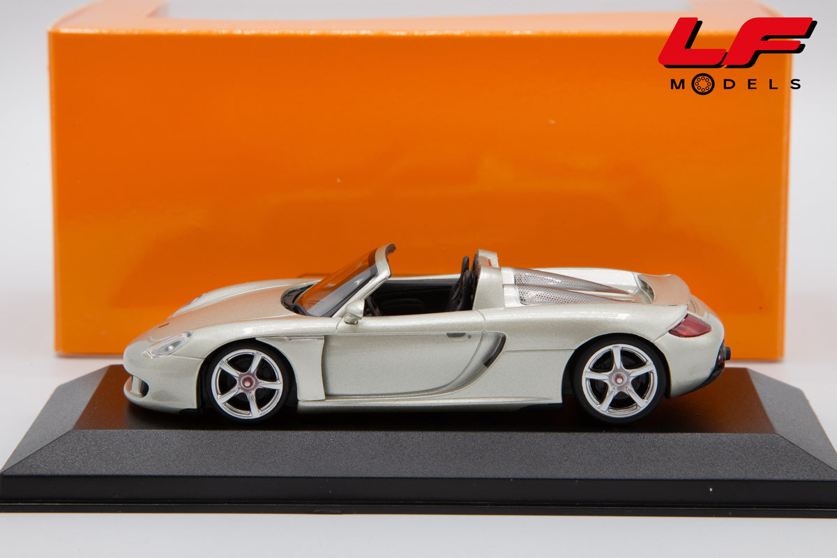 modellino porsche carrera gt maxichamps 1:43 940062630 vista laterale
