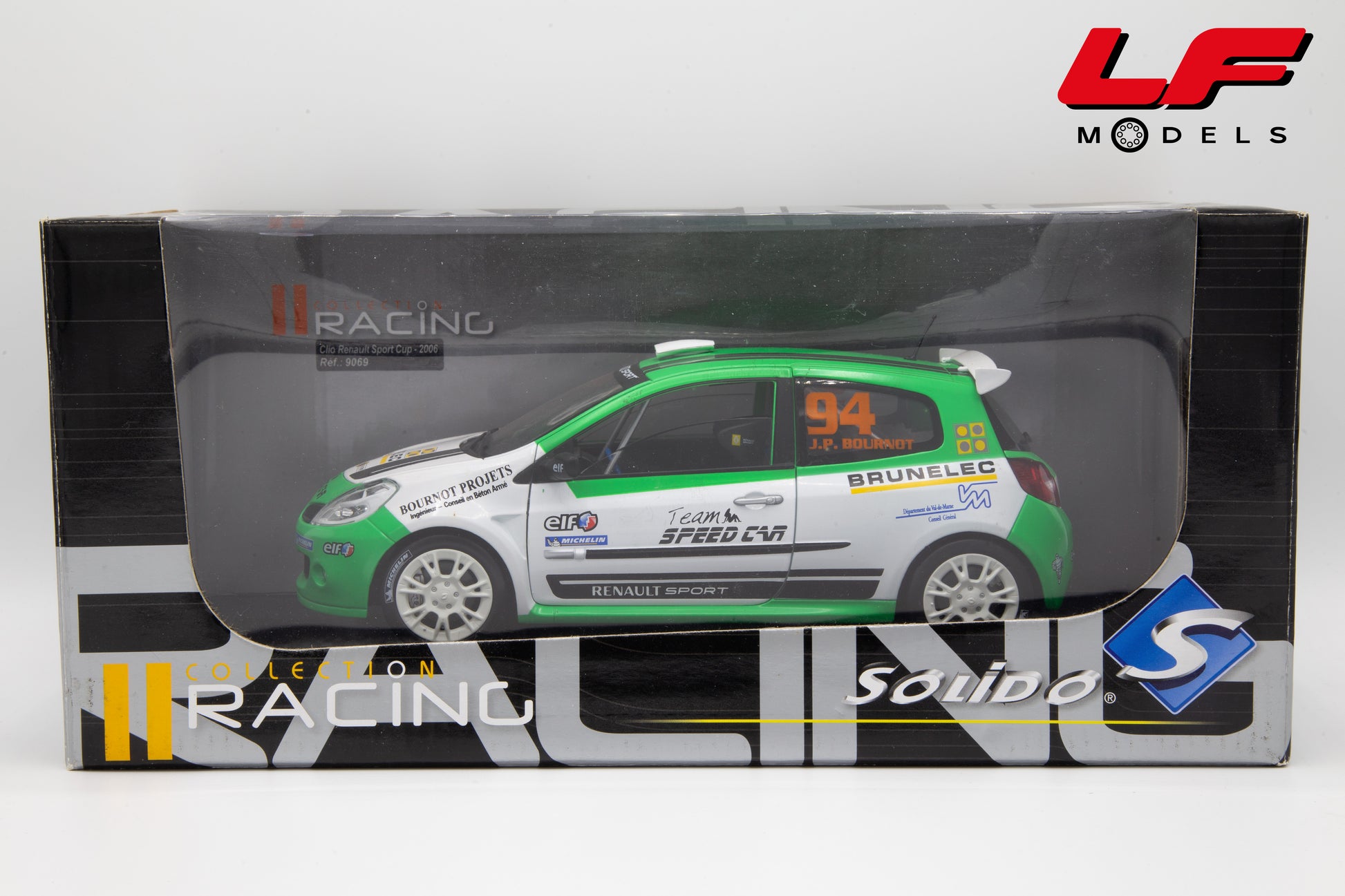 modellino renault clio solido 1:18 scatola