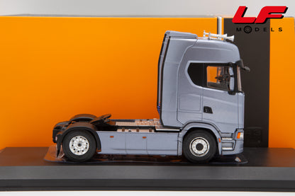 modellino scania s-series 2 assi ixo 1:43 TR233.22 vista laterale