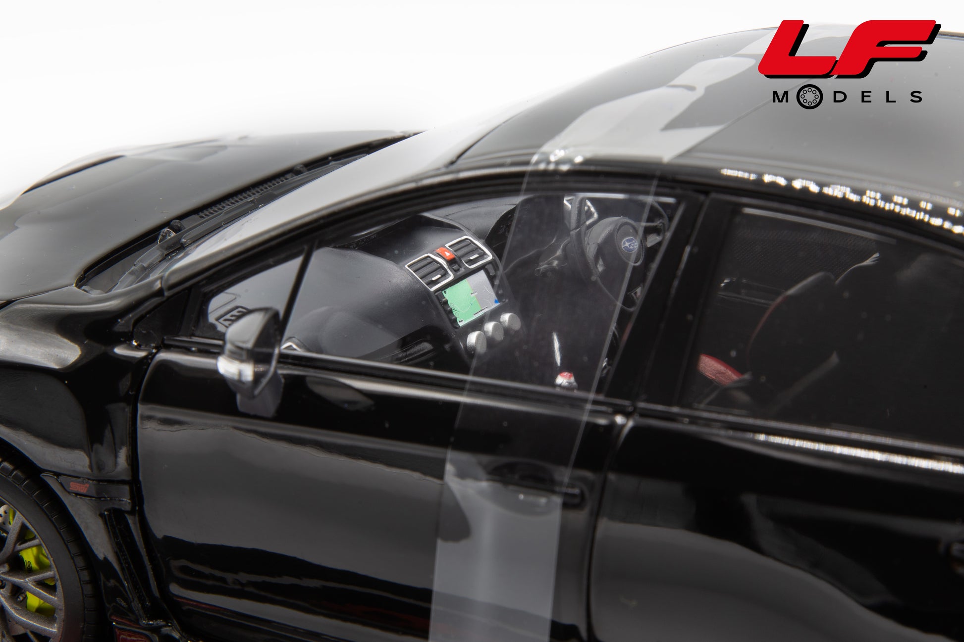 modellino subaru impreza wrx sti sunstar 1:18 interni