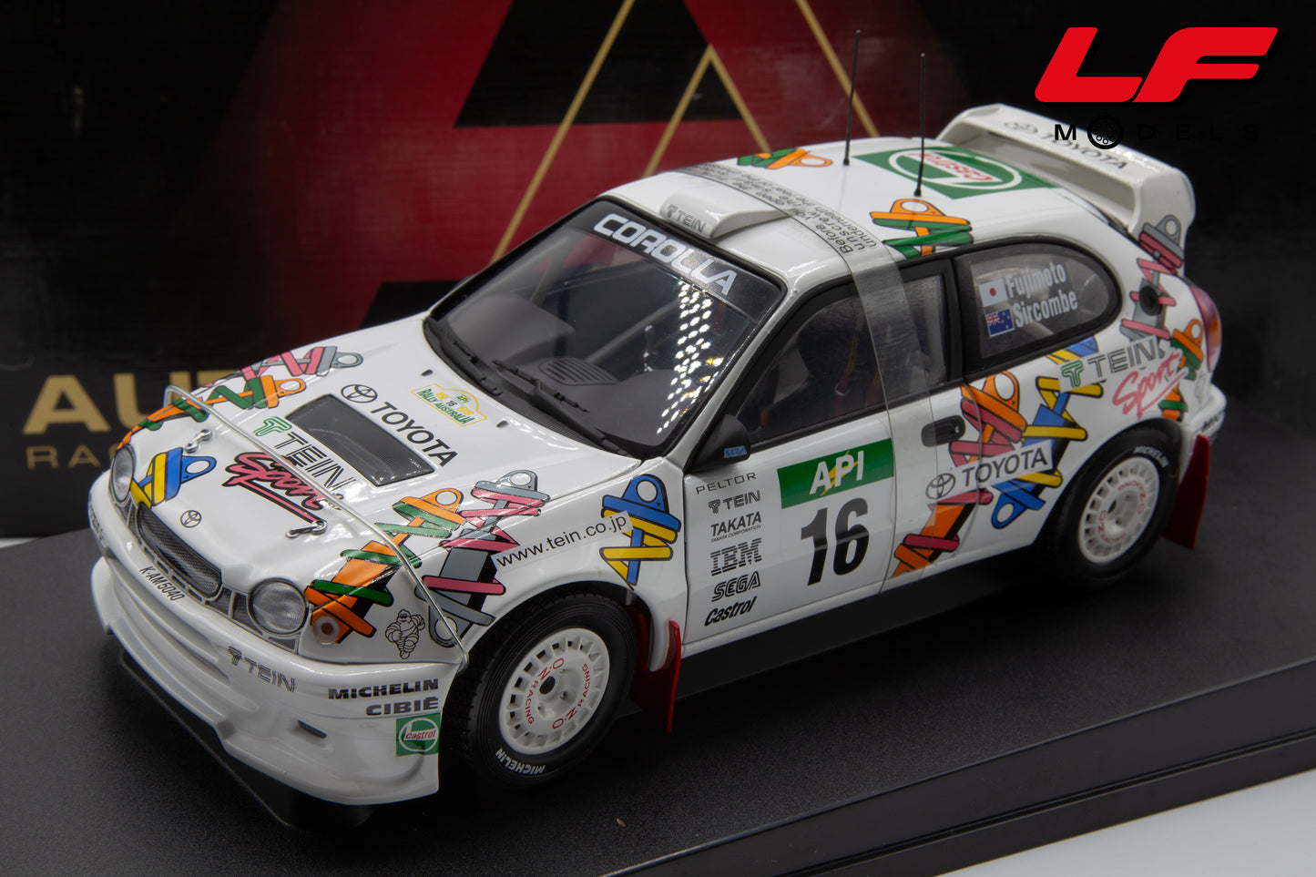 modellino toyota corolla autoart 1:18 frontale