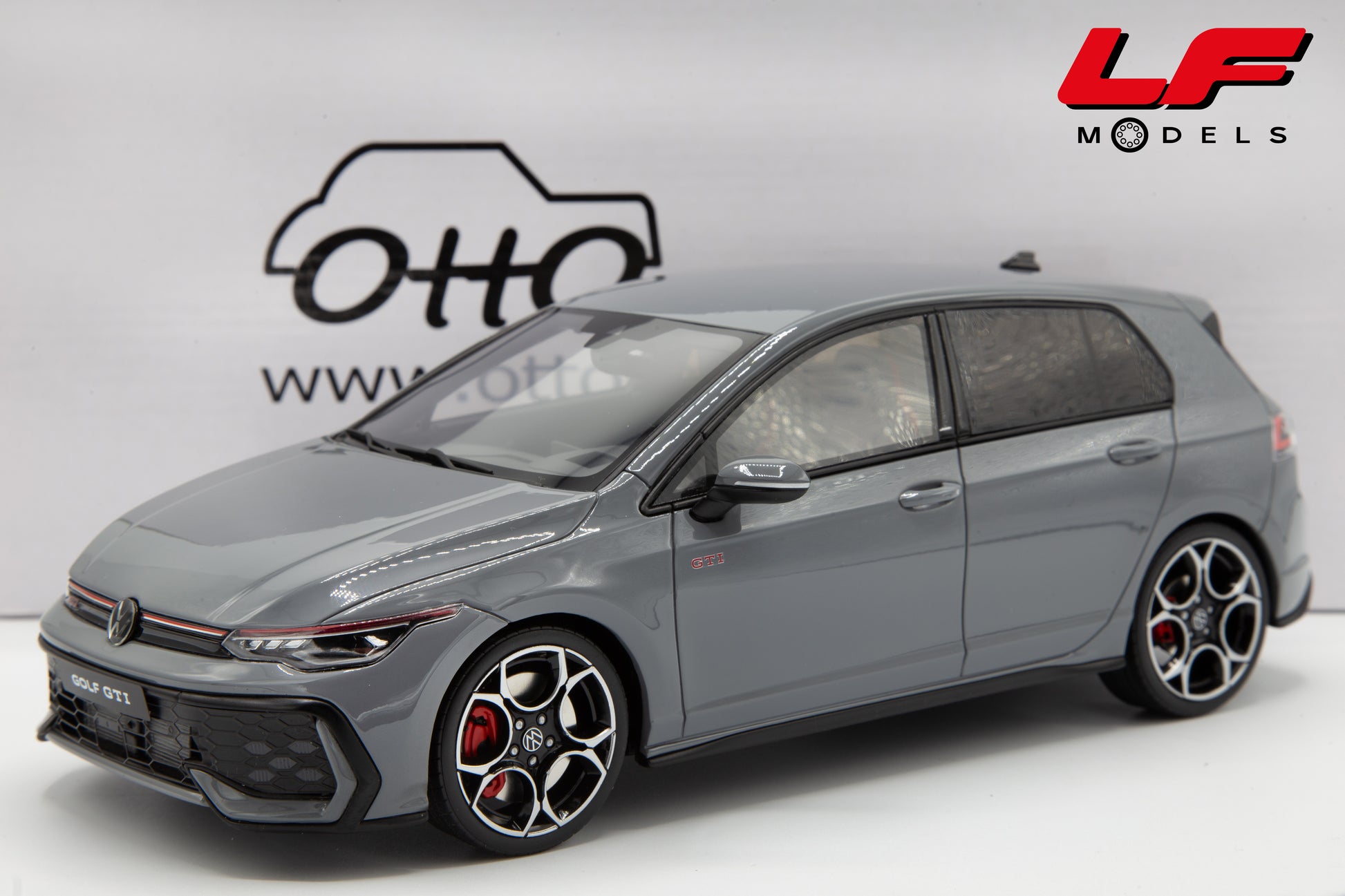 modellino volkswagen golf gti ottomobile 1:18