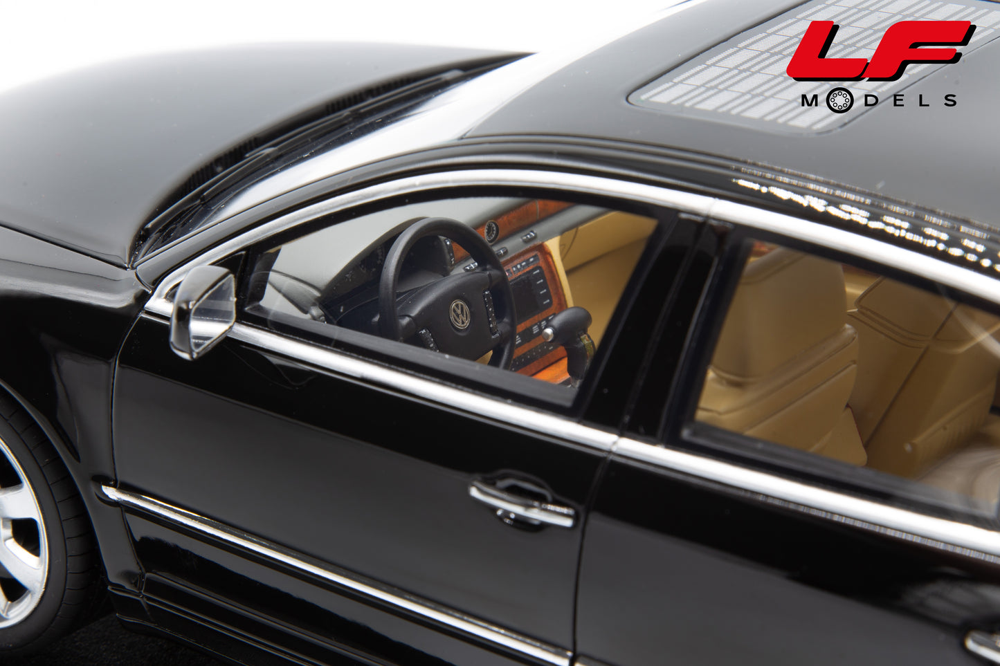 modellino volkswagen phaeton v12 ottomobile 1:18 OT1266 vista interni