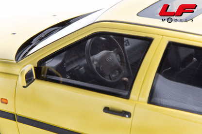 modellino volvo 850 t-5r ottomobile 1:18 interni